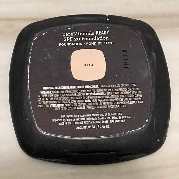bareMinerals READY SPF 20 Foundation R110 - Picture 3 of 4